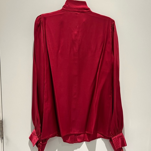 💖 Stunning pure silk blouse / shirt with unique details and rich colour - Picture 8 of 9
